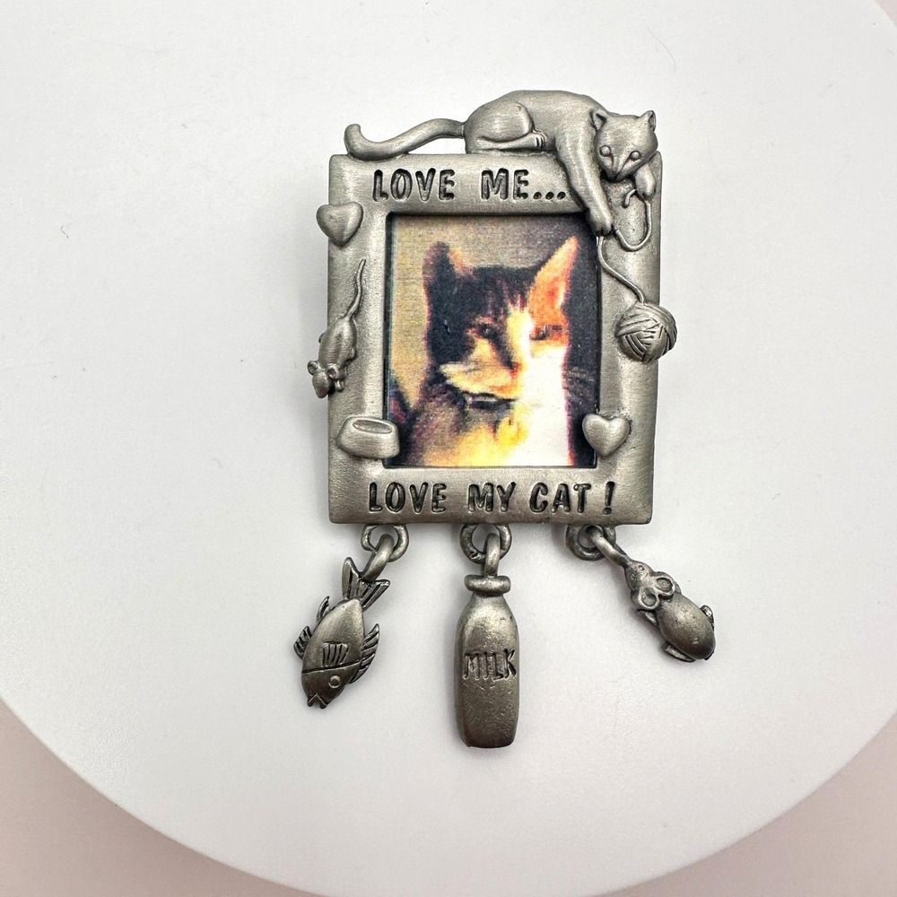 Vintage 90s JJ Cat Photo Frame Brooch Pewter Tone Love My Cat Dangle Pin Jewelry